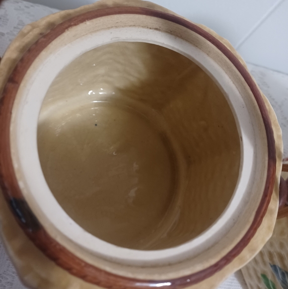 Vintage Biscuit Jars - Picture 9 of 11